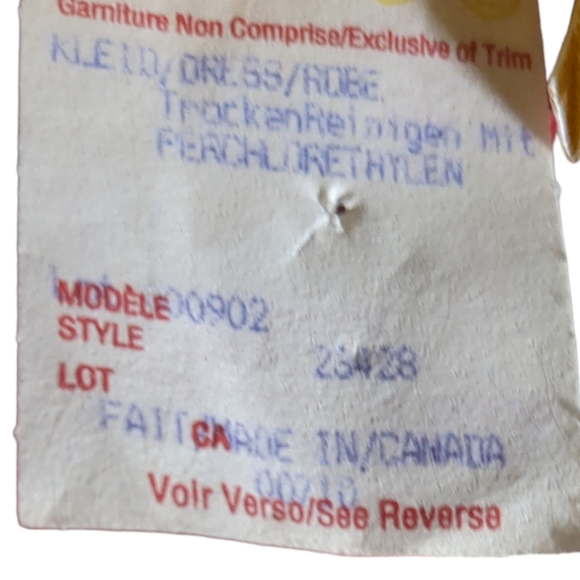 Jhoseff Ribboff  Red Satin Formal Elegant Dress.    Size 10 - Picture 15 of 16